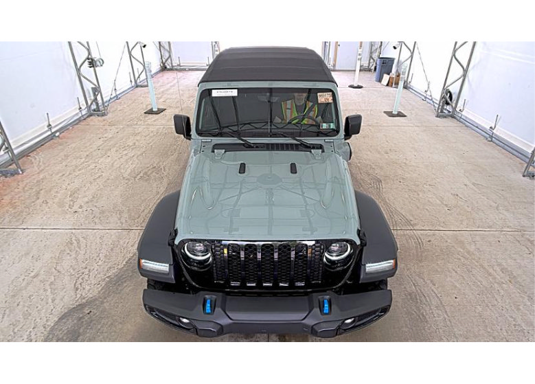 Used 2023 Jeep Wrangler Unlimited w/ 8.4" Radio Group AWD/4WD image 2