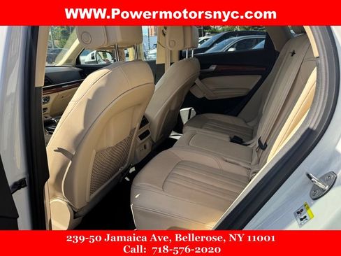 Used 2021 Audi Q5 2.0T Premium Plus w/ Premium Plus Package AWD/4WD image 24