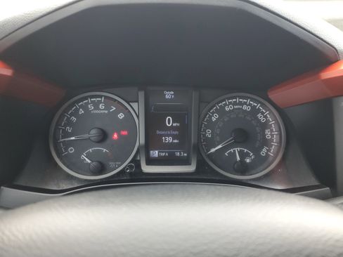 Used 2017 Toyota Tacoma TRD Sport w/ Premium & Technology Package image 22