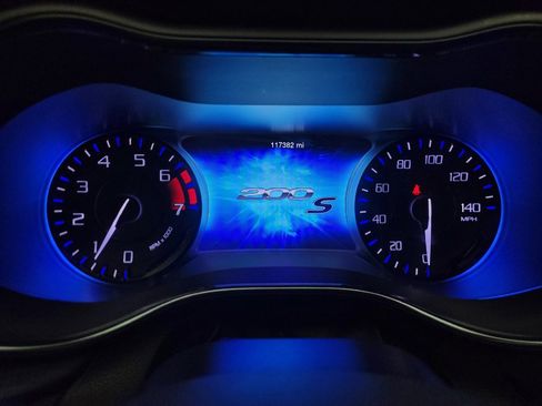 Used 2015 Chrysler 200 S w/ Navigation & Sound Group I FWD image 23