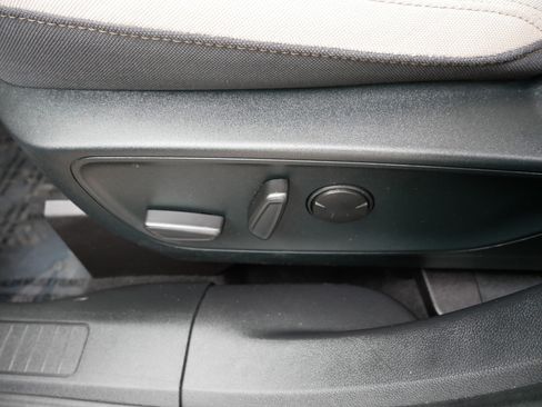 Used 2020 Ford Escape SE AWD/4WD image 19