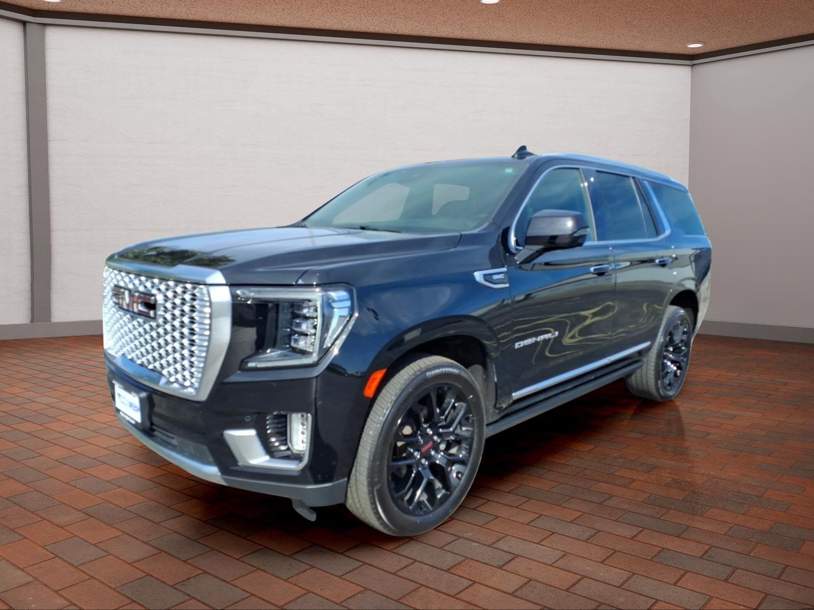 Used 2023 GMC Yukon Denali AWD/4WD image 4