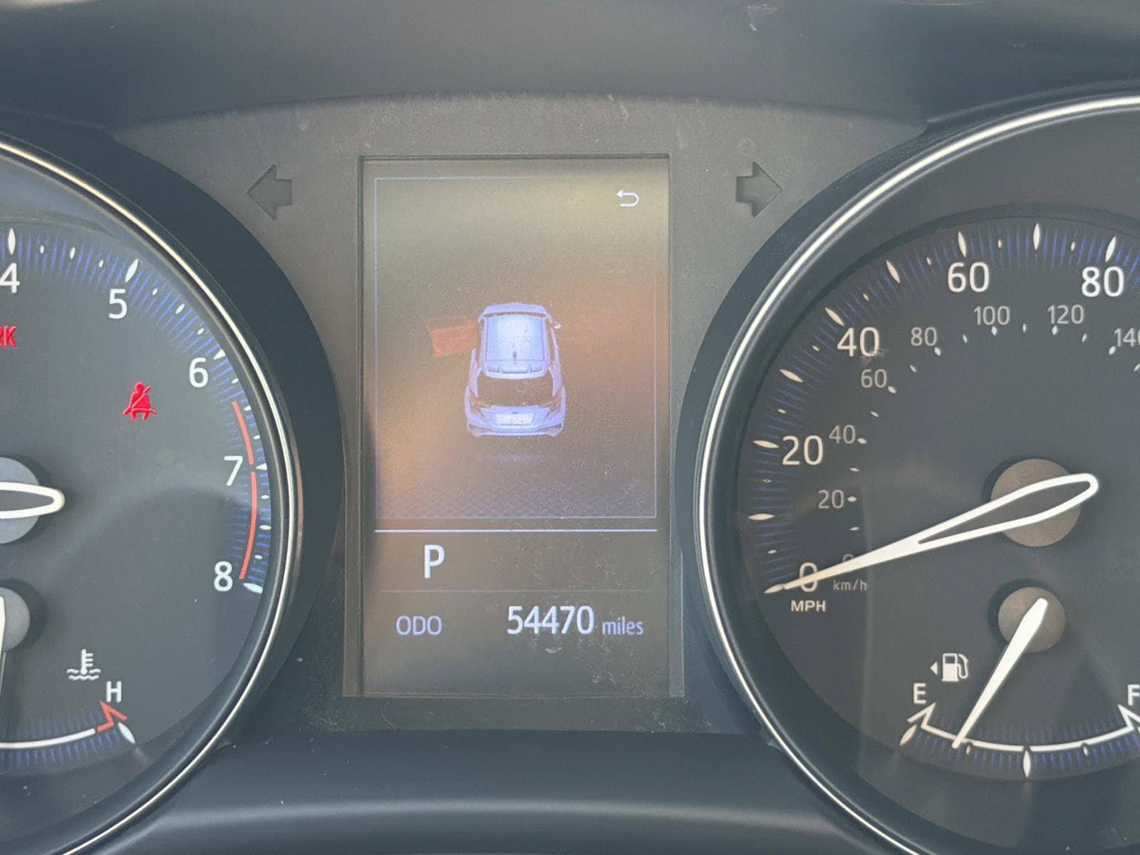 Used 2019 Toyota C-HR LE FWD image 28