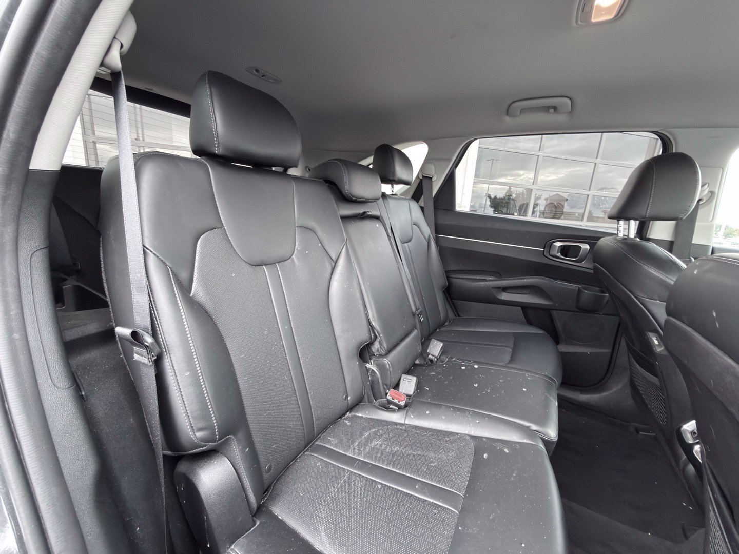 Used 2022 Kia Sorento S FWD image 41