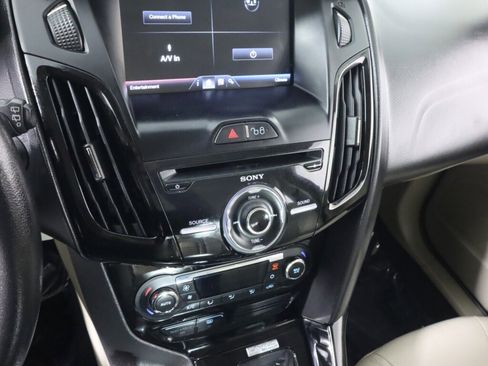 Used 2013 Ford Focus Electric Hatchback image 15