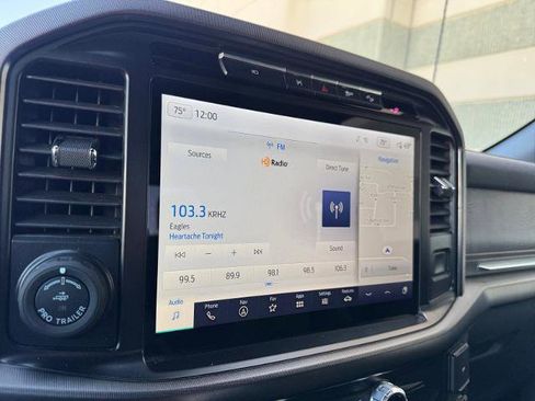 Certified 2023 Ford F150 Platinum w/ Equipment Group 701A High image 32