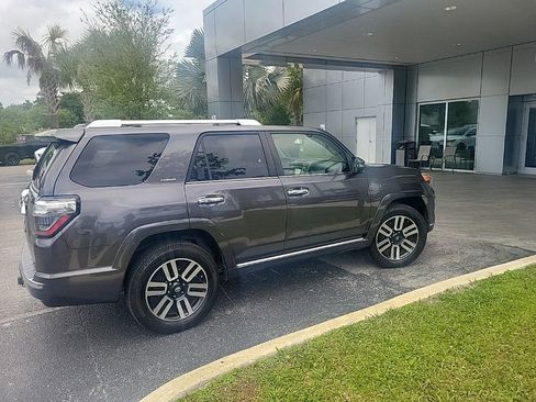 Used 2016 Toyota 4Runner Limited image 3
