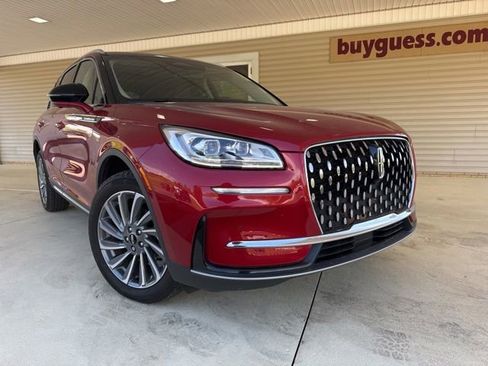 Used 2023 Lincoln Corsair Reserve w/ Equipment Group 201A AWD/4WD image 2