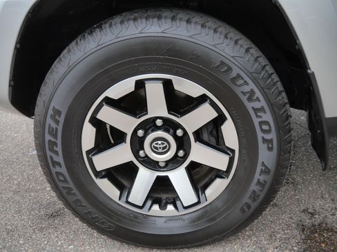 Certified 2023 Toyota 4Runner TRD Off-Road Premium w/ Off Road Premium Plus Package AWD/4WD image 15