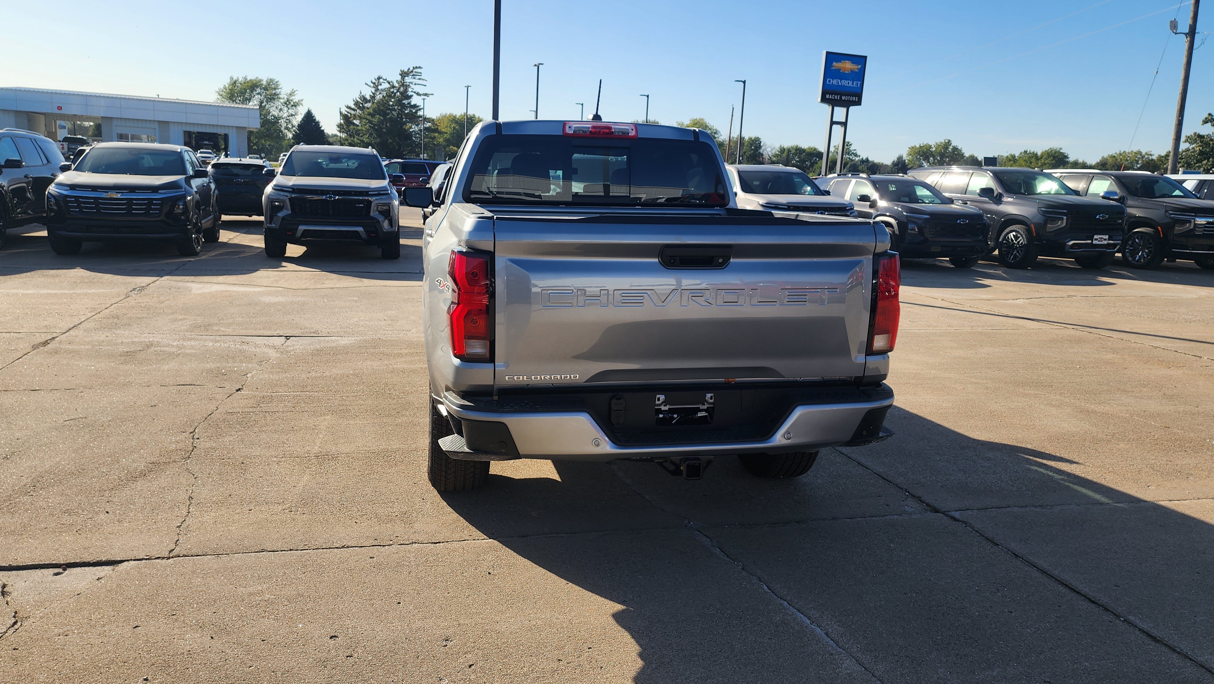 New 2026 Chevrolet Colorado LT w/ LT Convenience Package AWD/4WD image 5