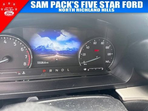 Used 2021 Ford Explorer XLT RWD image 7