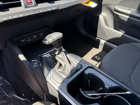 New 2026 Kia K4 LXS image 13