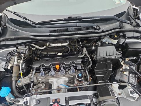 Used 2020 Honda HR-V EX image 37