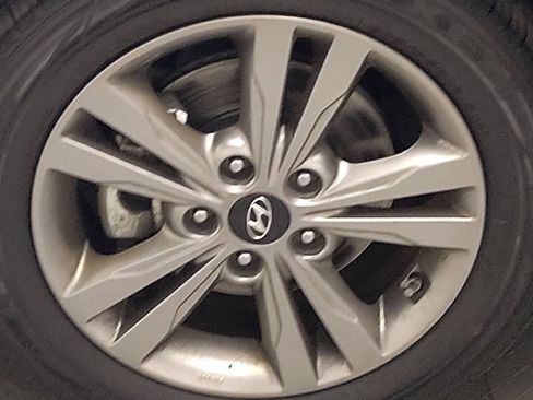 Used 2021 Hyundai Elantra SEL w/ Cargo Package FWD image 31