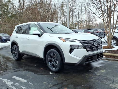 New 2026 Nissan Rogue SV image 1