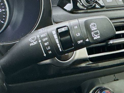 Used 2023 Kia Seltos SX image 13