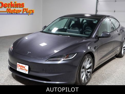 Used 2024 Tesla Model 3 Long Range image 1