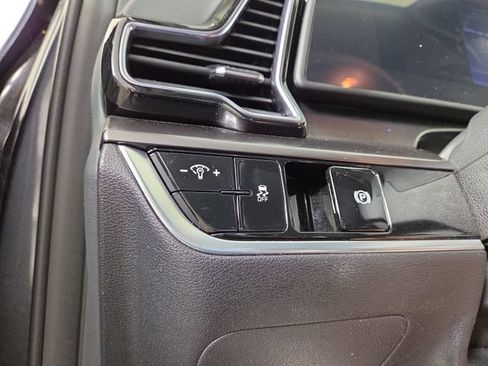 Certified 2023 Kia Sportage EX AWD/4WD image 28