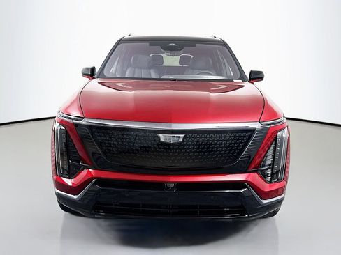 New 2026 Cadillac Vistiq Sport image 2