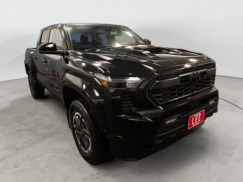 New 2026 Toyota Tacoma TRD Sport image 8