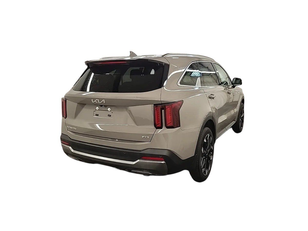 Used 2025 Kia Sorento X-Line EX AWD/4WD image 4
