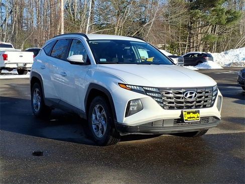 Used 2024 Hyundai Tucson SEL image 3