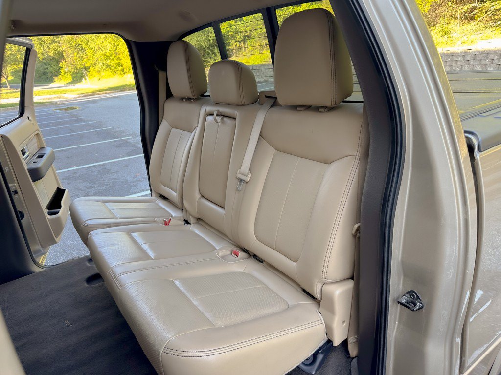 Used 2011 Ford F150 Lariat w/ Lariat Plus Pkg AWD/4WD image 23