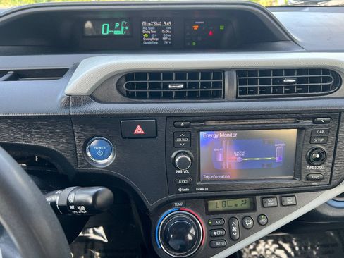Used 2012 Toyota Prius C Three FWD image 31