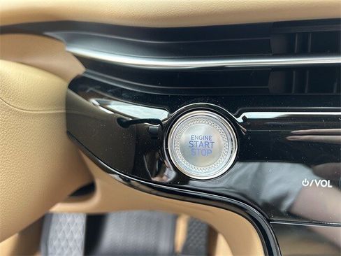 New 2026 Genesis G80 2.5T Advanced image 34