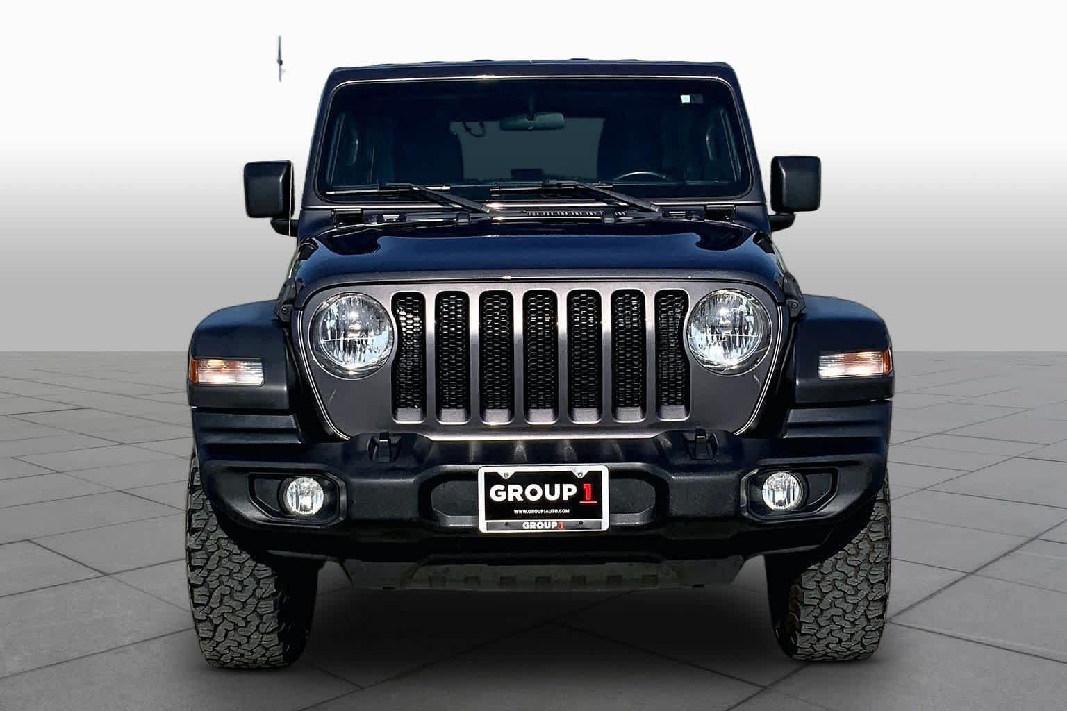 Used 2022 Jeep Wrangler Unlimited Sport AWD/4WD image 4