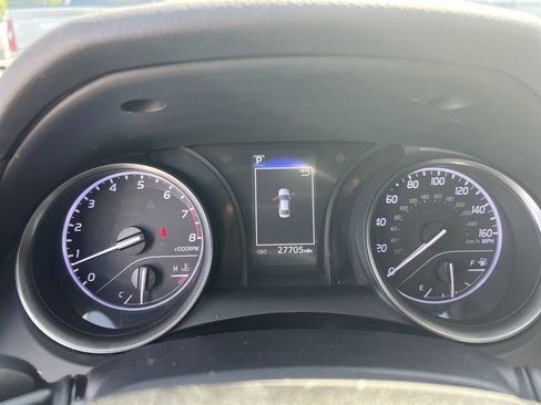 Used 2023 Toyota Camry SE FWD image 21