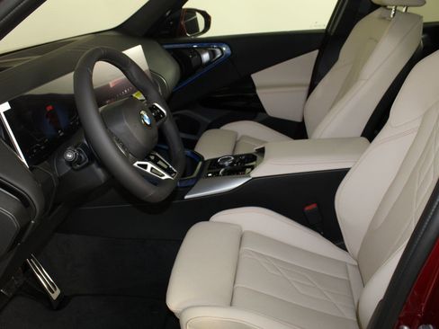 New 2026 BMW X3 xDrive30 w/ Premium Package image 5