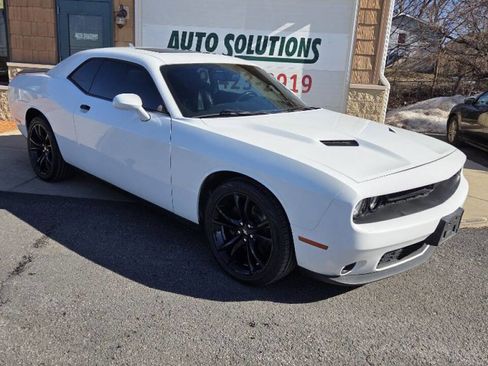 Used 2018 Dodge Challenger SXT Plus image 1