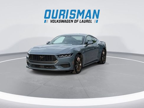 Used 2024 Ford Mustang Premium RWD image 4