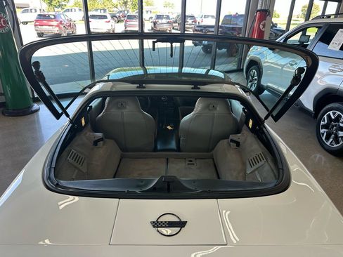 Used 1995 Chevrolet Corvette Coupe RWD image 13