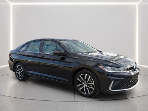 New 2026 Volkswagen Jetta SE FWD image 9