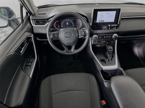 Certified 2025 Toyota RAV4 XLE image 21