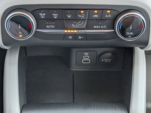 New 2026 Ford Escape Active image 18