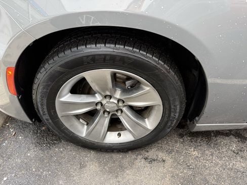 Used 2018 Dodge Charger SXT Plus w/ Driver Confidence Group image 36