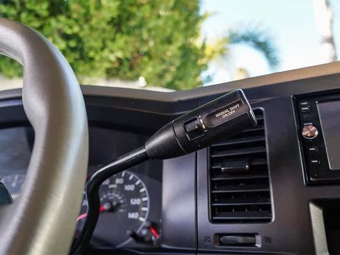 Used 2017 Nissan NV 3500 S w/ Power Package image 25