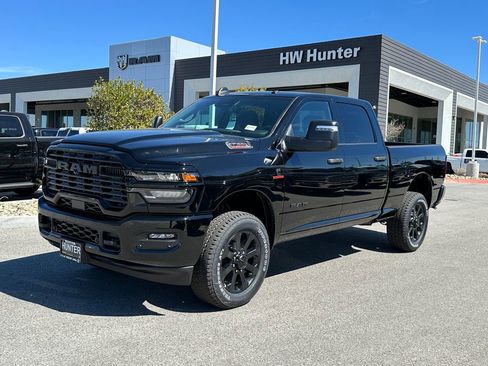New 2026 RAM 2500 Big Horn AWD/4WD image 2