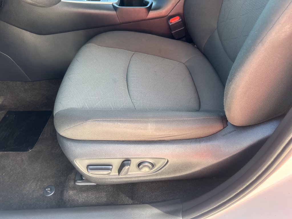 Certified 2025 Toyota RAV4 XLE AWD/4WD image 28