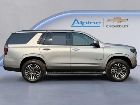 Used 2025 Chevrolet Tahoe Z71 AWD/4WD image 6