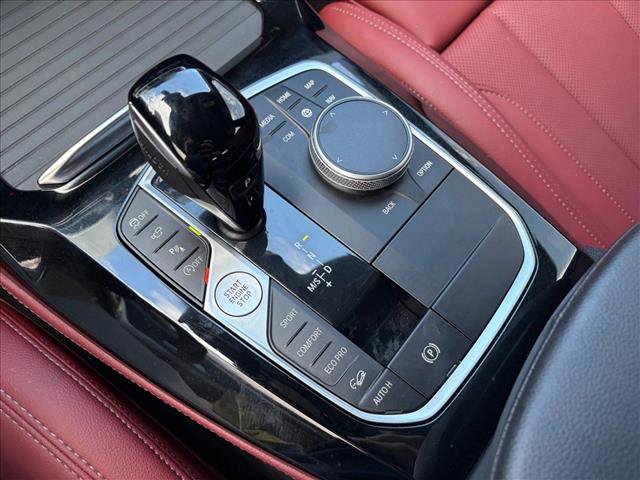 Certified 2025 BMW X4 xDrive30i w/ Premium Package AWD/4WD image 12