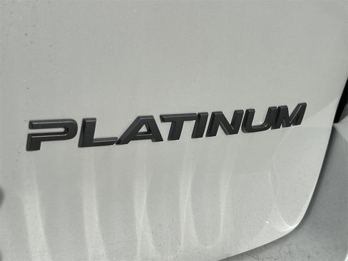 New 2026 Nissan Armada Platinum image 6