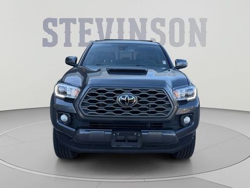 Used 2022 Toyota Tacoma TRD Sport w/ Technology Package AWD/4WD image 8