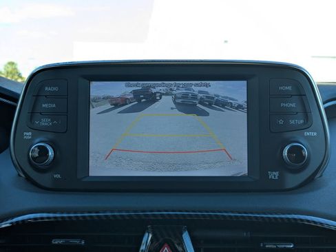 Used 2019 Hyundai Santa Fe SE image 24