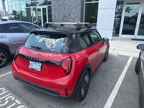 Used 2025 MINI Cooper S FWD image 12