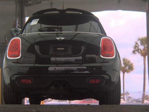 Used 2016 MINI Cooper S image 7