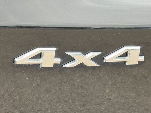 Used 2020 Jeep Compass Limited AWD/4WD image 9
